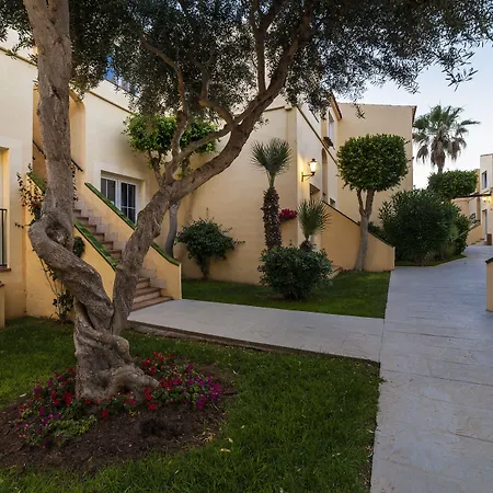 Hotel apartamentowy Globales Binimar 3*