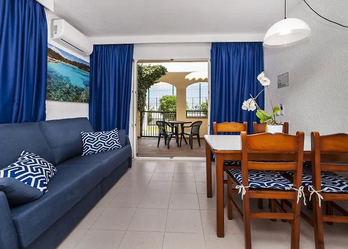 Aparthotel Globales Binimar