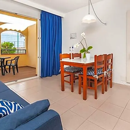 Aparthotel Globales Binimar Cala'N Blanes (Menorca)