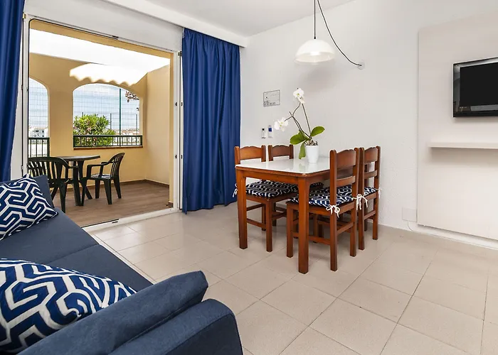 Globales Binimar Apartahotel 3*